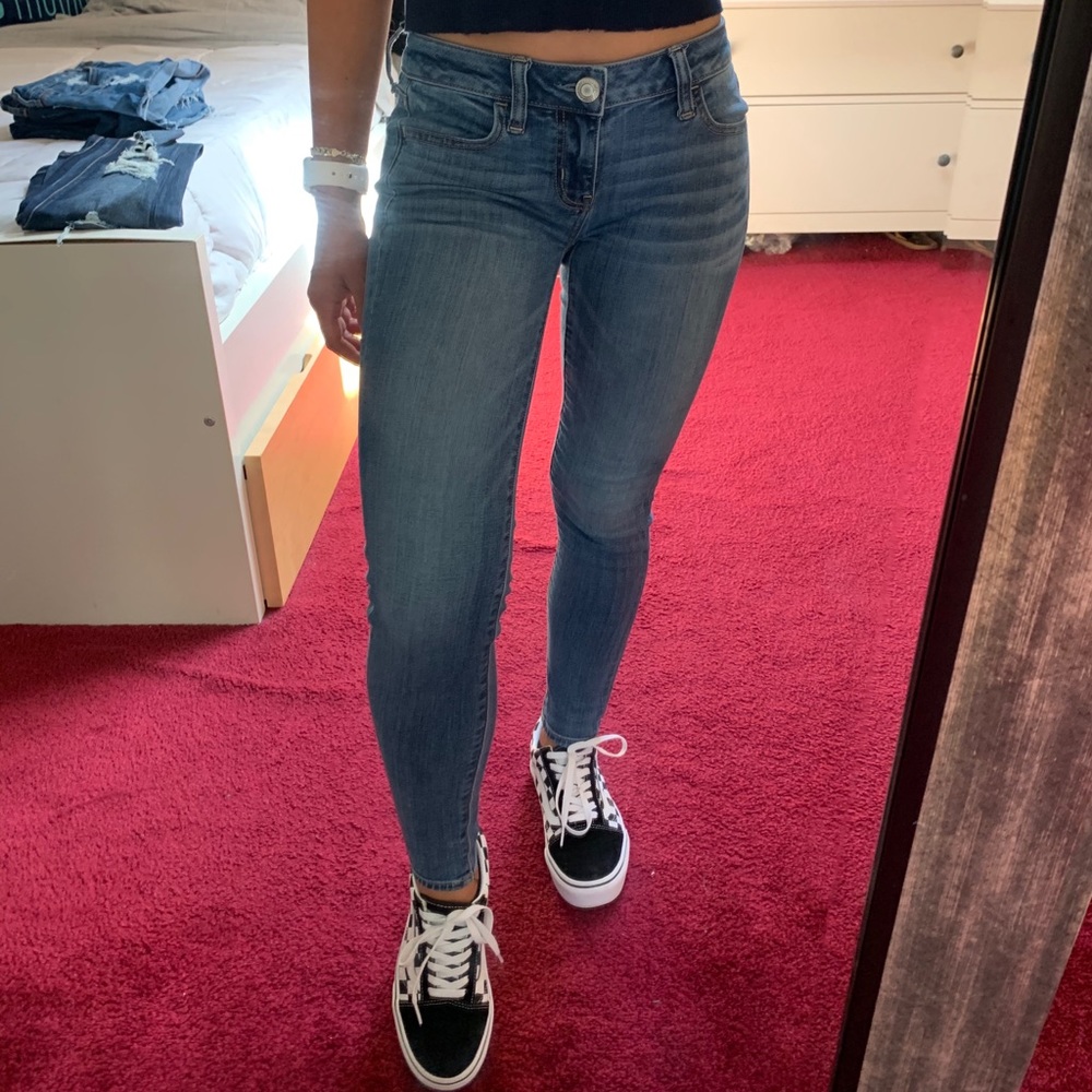 American Eagle Light Blue Jeans